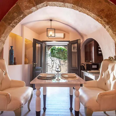 Old Town Corner Luxury 公寓式酒店 Rhodes City
