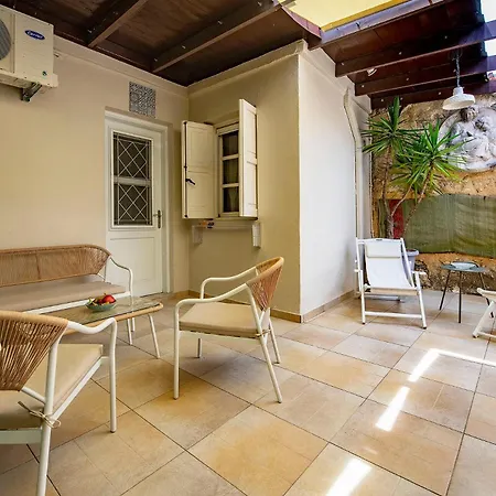 Old Town Corner Luxury Apart Otel